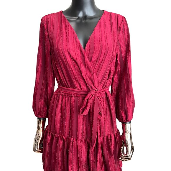 Melonie T Red Tiered Ruffle Midi Dress Size 10 Long Sleeve V-Neck Holiday Party - Picture 4 of 9